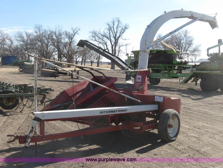 image for item K2837 International 350 chopper