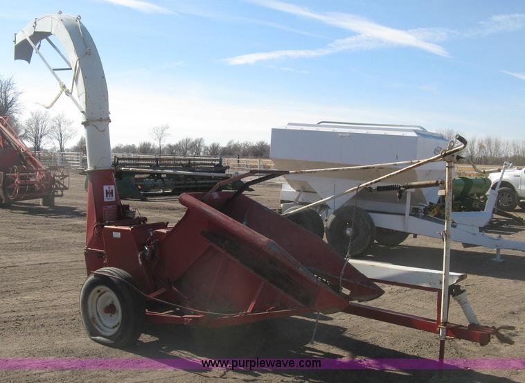 image for item K2837 International 350 chopper