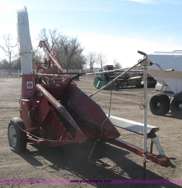 image for item K2837 International 350 chopper