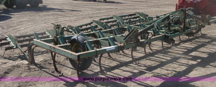 image for item K2838 John Deere 1100 field cultivator