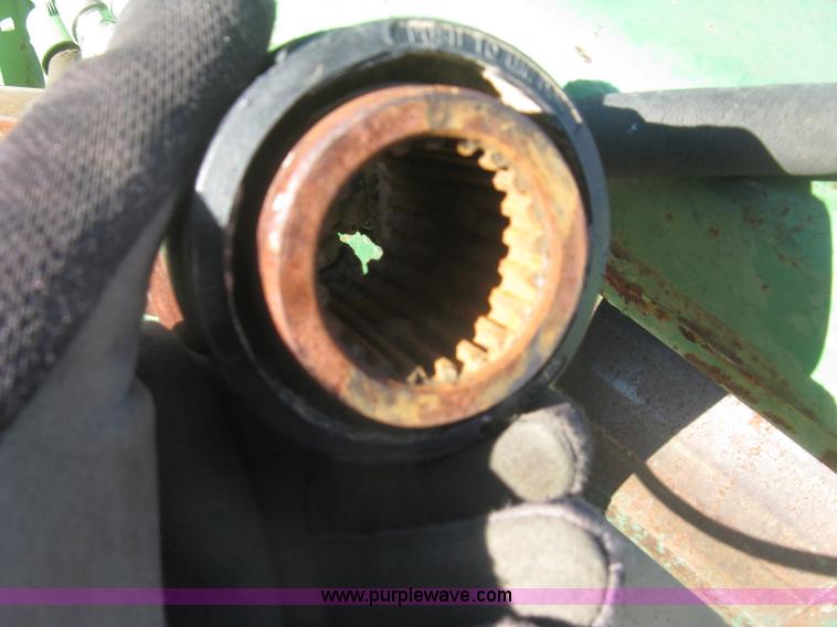 image for item K2846 John Deere 220 header