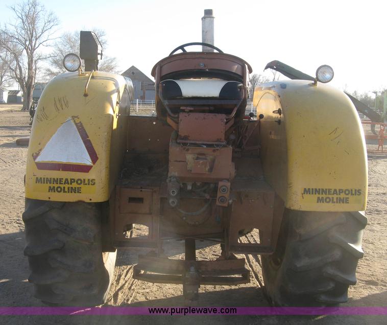 image for item K2852 Minneapolis Moline G707 tractor