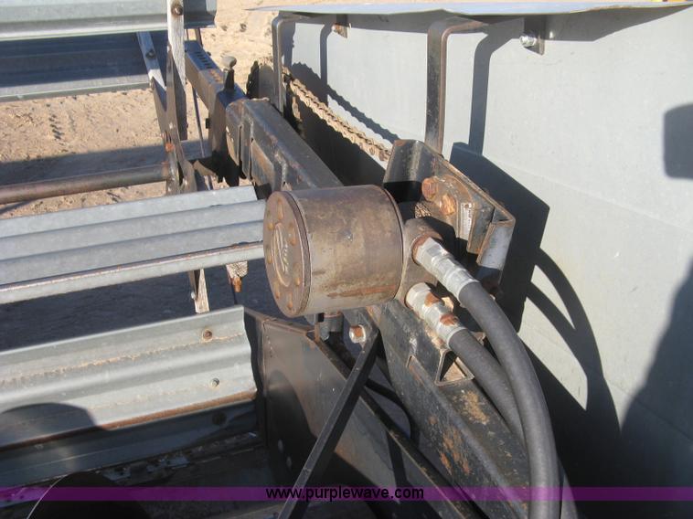 image for item K2853 Allis Chalmers 24' header