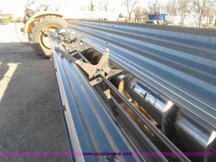 image for item K2853 Allis Chalmers 24' header