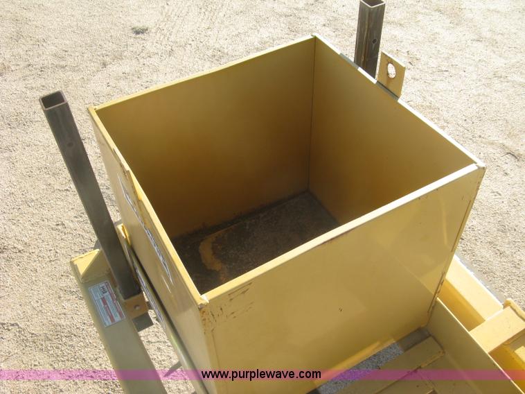 image for item K2855 Brown PB800 aerator