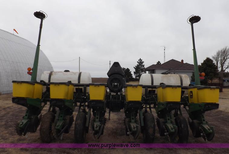 image for item K3128 John Deere 1750 Max Emerge Plus Vacumeter planter