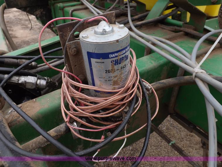 image for item K3128 John Deere 1750 Max Emerge Plus Vacumeter planter