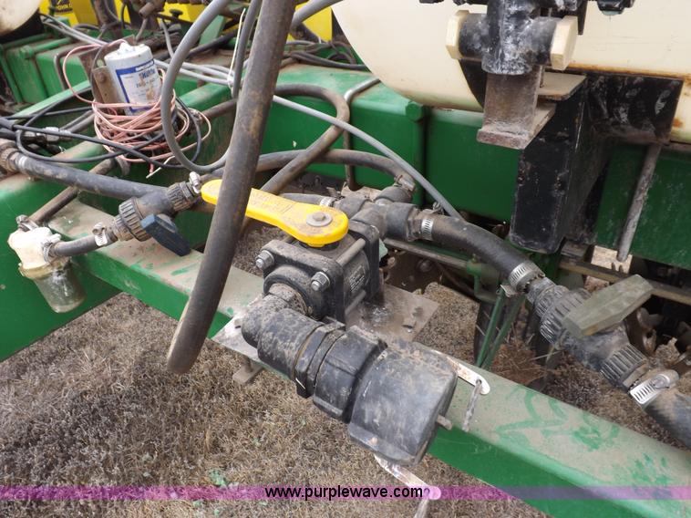 image for item K3128 John Deere 1750 Max Emerge Plus Vacumeter planter