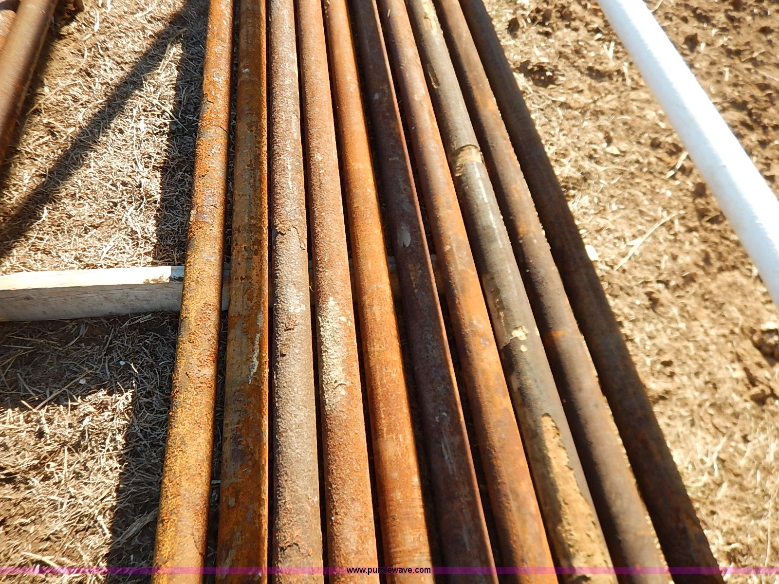 (10) 2 3/8" oil field pipe in Manhattan, KS Item BC9879 sold Purple Wave