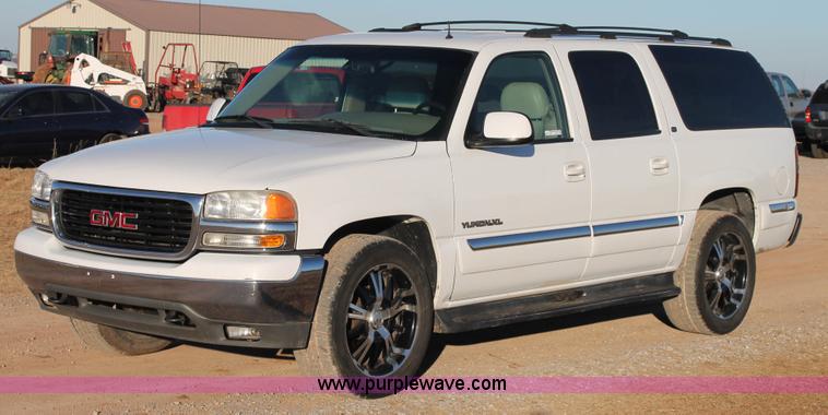 image for item AO9624 2002 GMC Yukon 1500 XL SUV