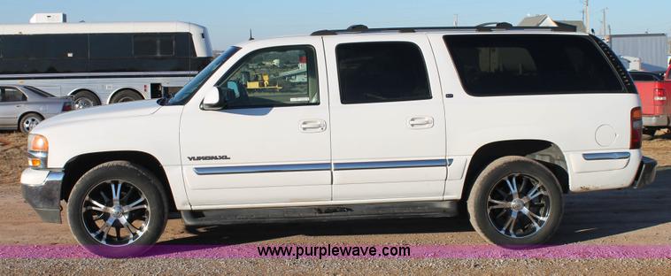 image for item AO9624 2002 GMC Yukon 1500 XL SUV