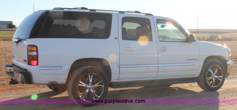 image for item AO9624 2002 GMC Yukon 1500 XL SUV