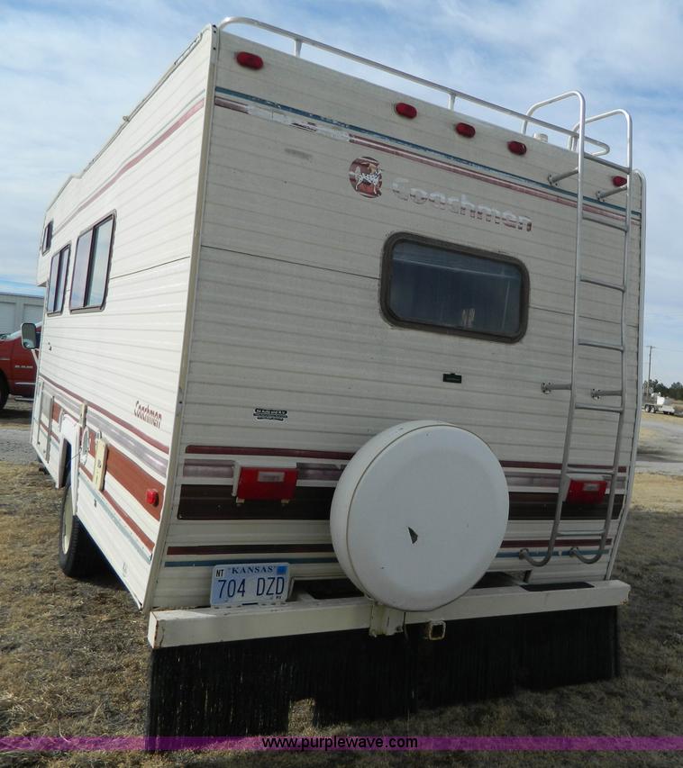 image for item AQ9341 1985 Ford Econoline E350 Coachman 26' recreational vehicle