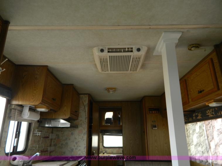 image for item AQ9341 1985 Ford Econoline E350 Coachman 26' recreational vehicle