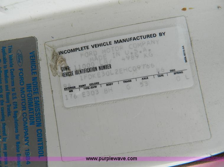 image for item AQ9341 1985 Ford Econoline E350 Coachman 26' recreational vehicle