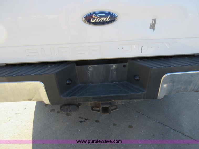 image for item AW9111 2010 Ford F250 Super Duty XLT FX4 Crew Cab pickup truck