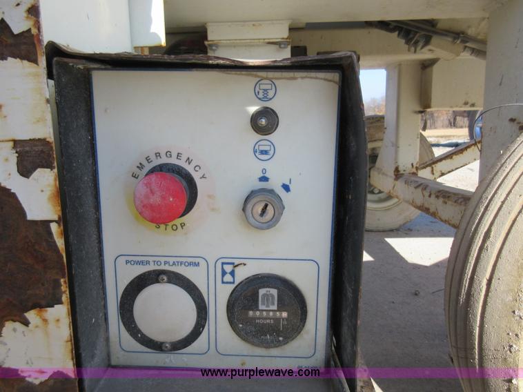 image for item AW9114 Marklift CH30EP scissor lift