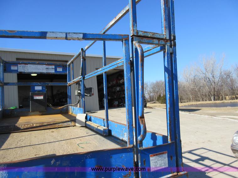 image for item AW9114 Marklift CH30EP scissor lift