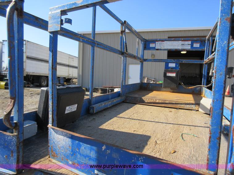 image for item AW9114 Marklift CH30EP scissor lift