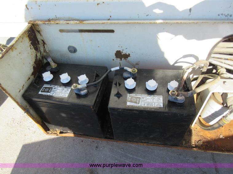 image for item AW9114 Marklift CH30EP scissor lift