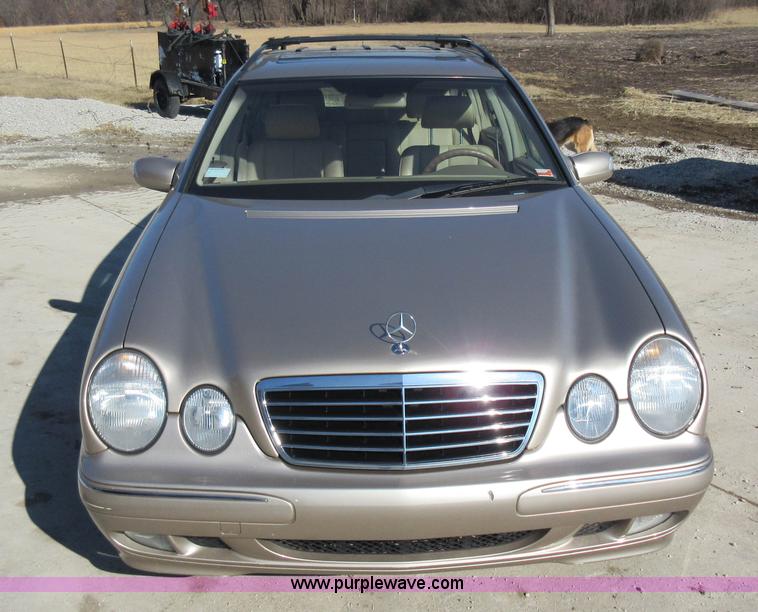 image for item AW9115 2000 Mercedes Benz E-Class E320 Wagon