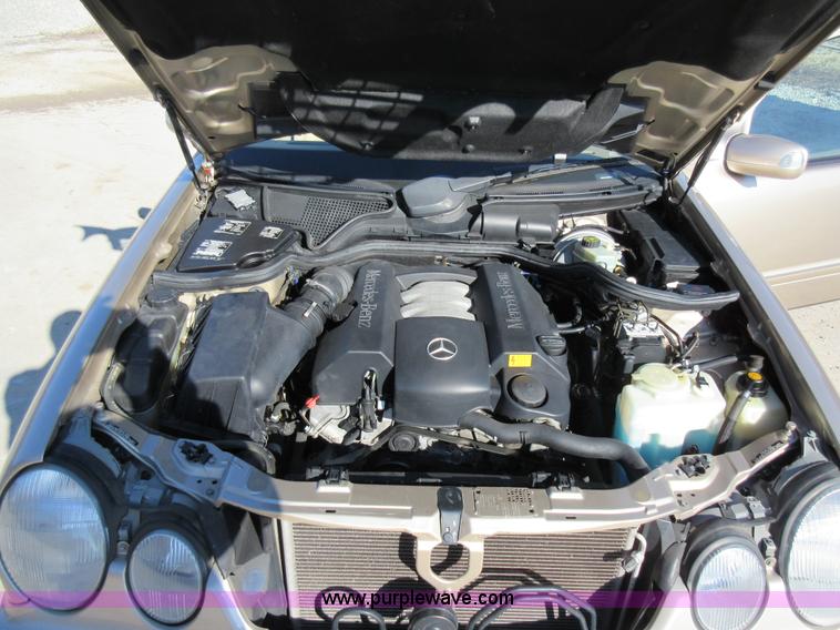 image for item AW9115 2000 Mercedes Benz E-Class E320 Wagon