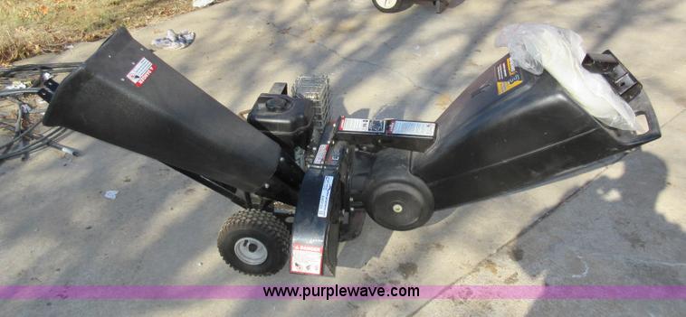 image for item AW9123 Yard Machines chipper shredder