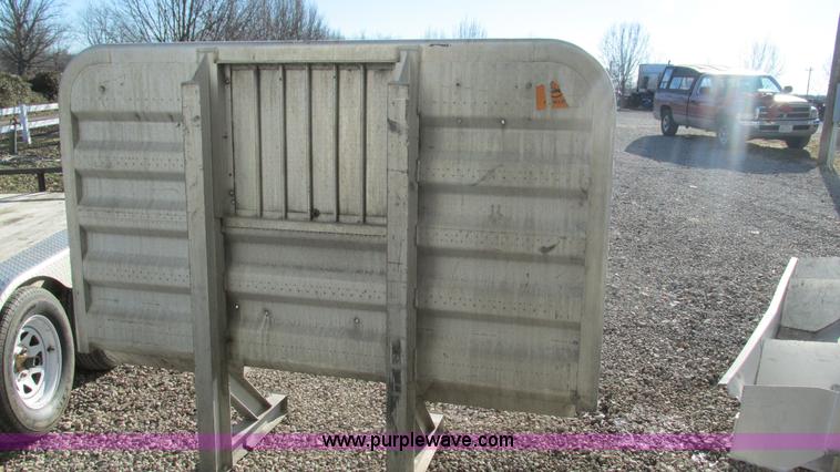 image for item AY9989 Headache rack