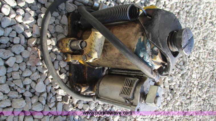 image for item AY9992 Assorted tools