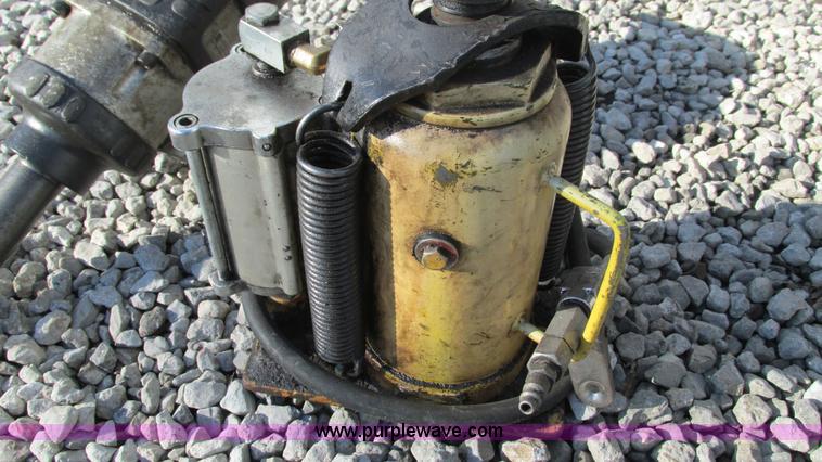 image for item AY9992 Assorted tools