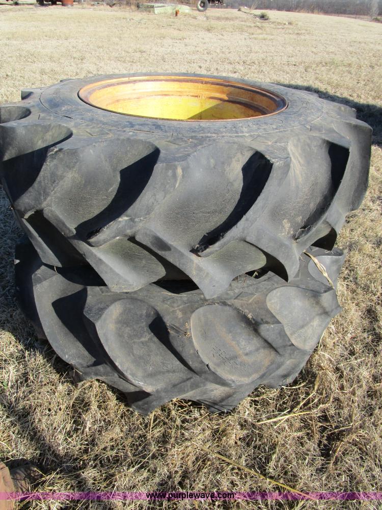 image for item BA9416 Assorted tires and wheels