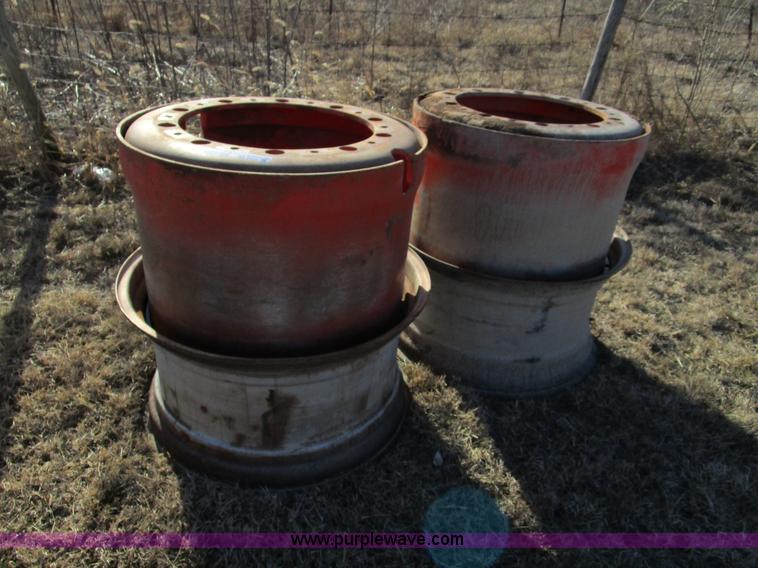 image for item BA9417 (2) 20.8-34 tractor tires