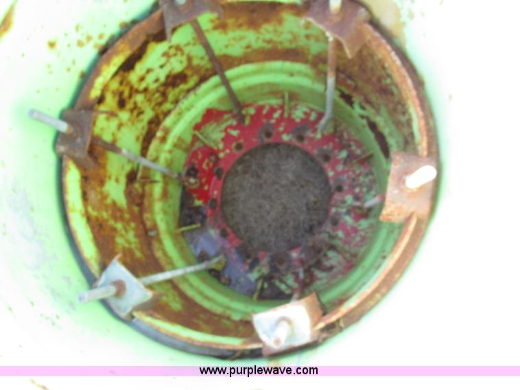 image for item BA9420 (8) 23.1-30 tractor tires