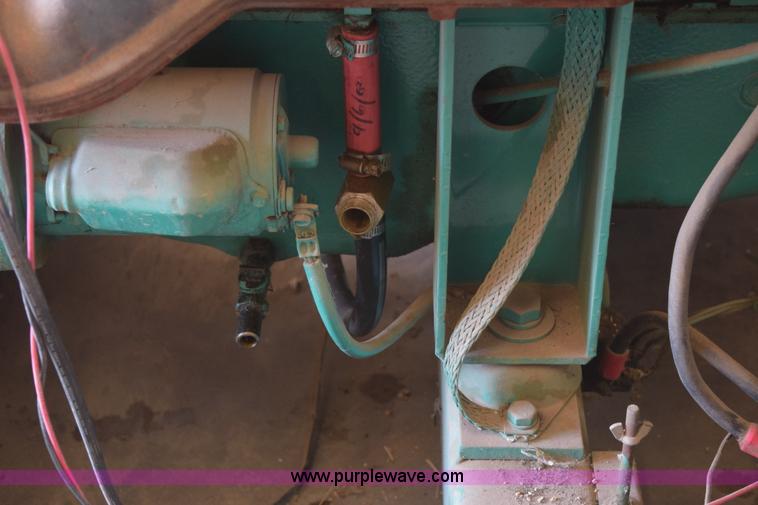 image for item BB9640 Onan 100 generator set