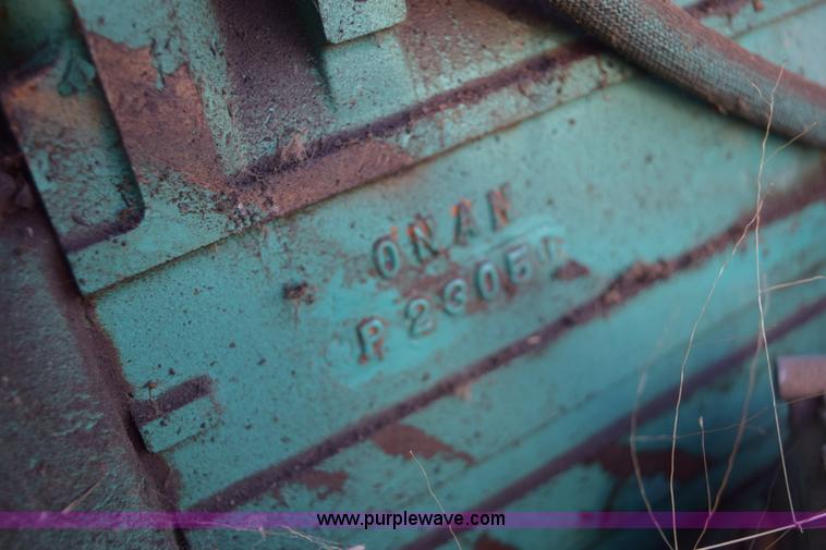 image for item BB9642 Onan generator