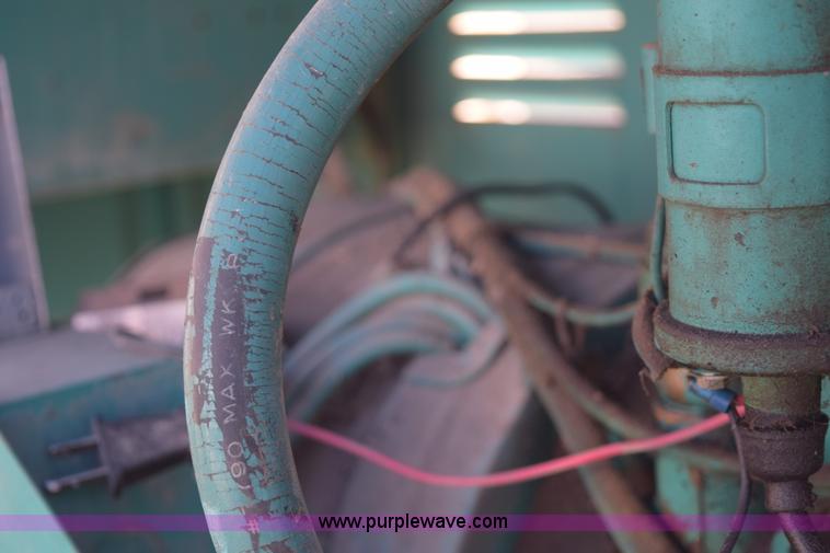 image for item BB9642 Onan generator