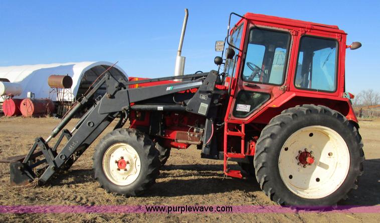 image for item D2246 Belarus 825 MFWD tractor