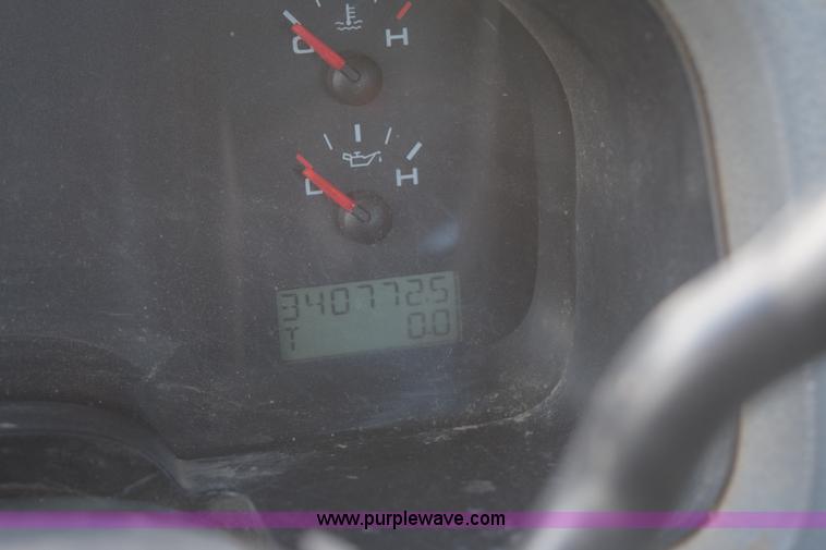 image for item E6075 2007 Ford F150 SuperCab pickup truck