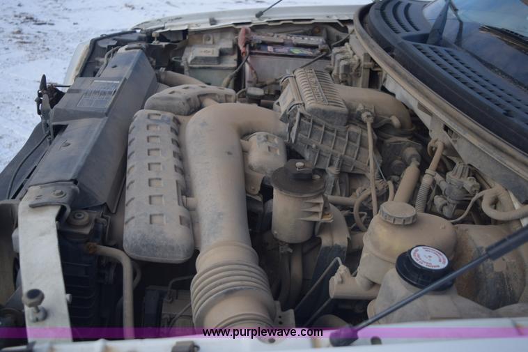 image for item E6075 2007 Ford F150 SuperCab pickup truck