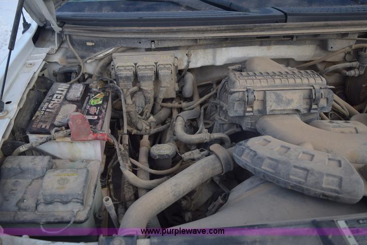 image for item E6075 2007 Ford F150 SuperCab pickup truck