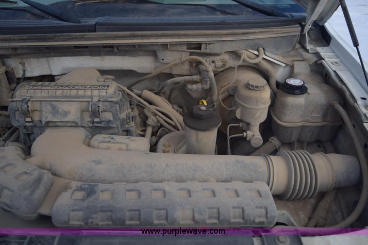 image for item E6075 2007 Ford F150 SuperCab pickup truck