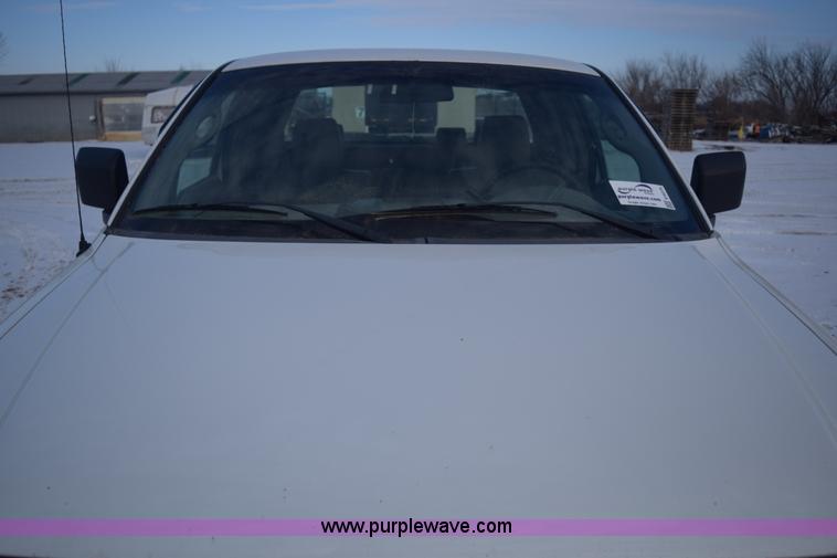 image for item E6075 2007 Ford F150 SuperCab pickup truck