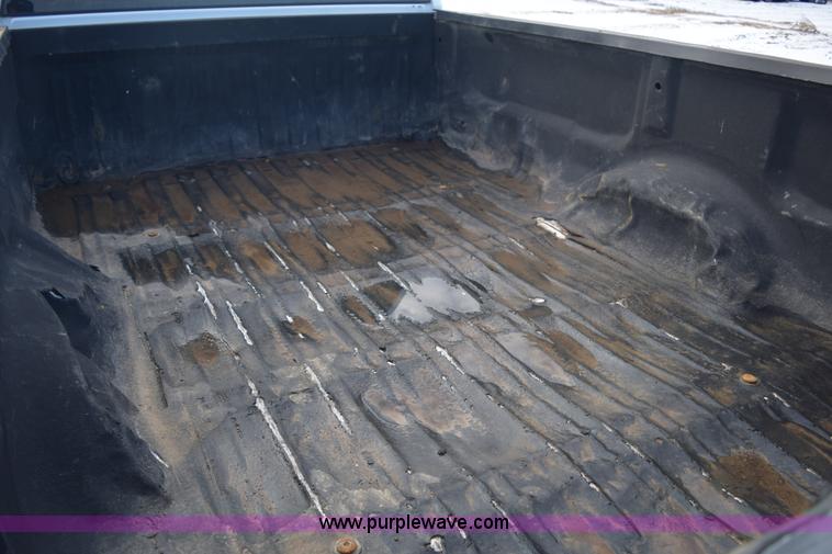 image for item E6075 2007 Ford F150 SuperCab pickup truck