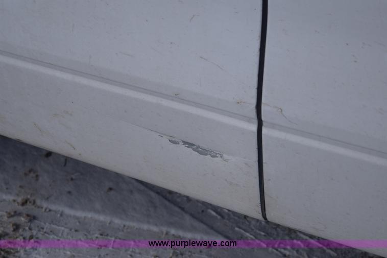 image for item E6075 2007 Ford F150 SuperCab pickup truck