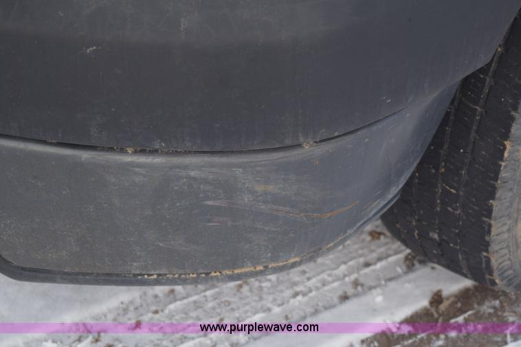 image for item E6075 2007 Ford F150 SuperCab pickup truck