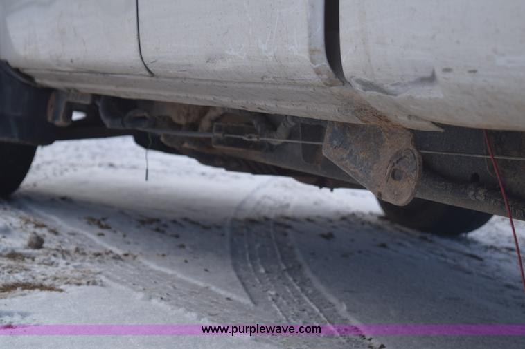 image for item E6075 2007 Ford F150 SuperCab pickup truck