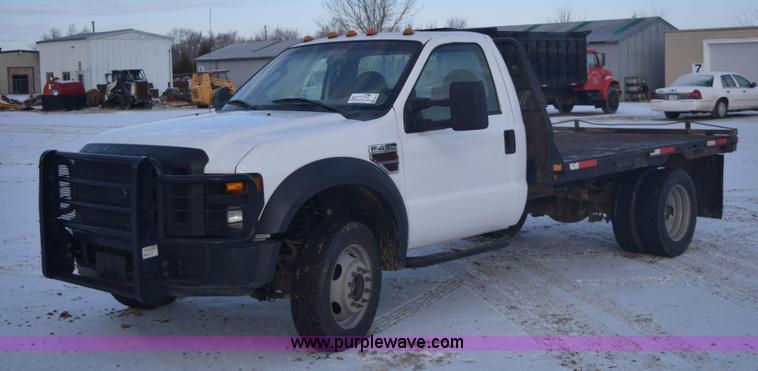 image for item E6076 2008 Ford F450 Super Duty flatbed truck