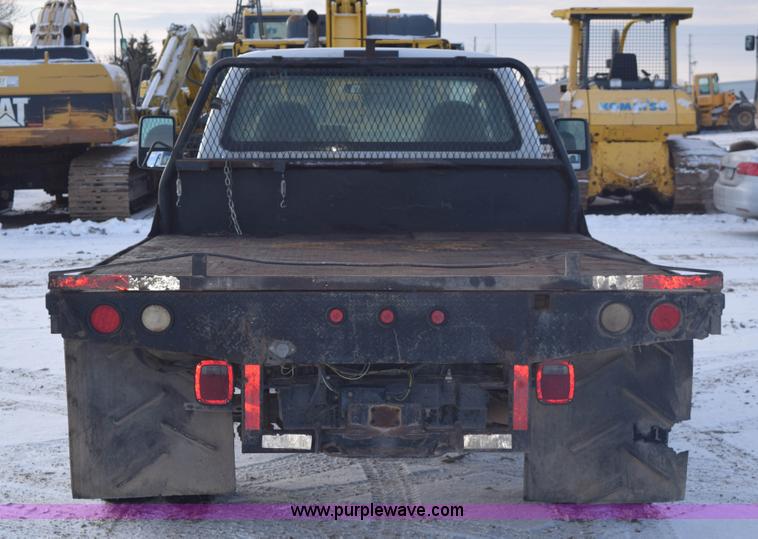 image for item E6076 2008 Ford F450 Super Duty flatbed truck