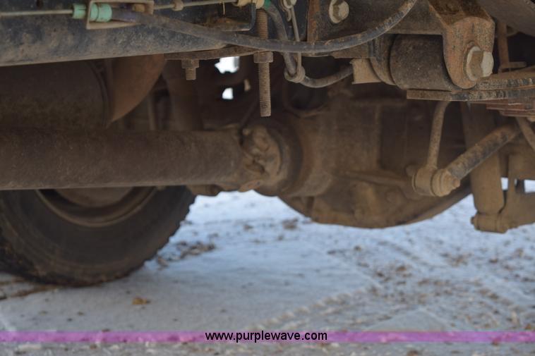 image for item E6076 2008 Ford F450 Super Duty flatbed truck