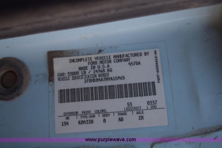 image for item E6088 1991 Ford F800 dump truck